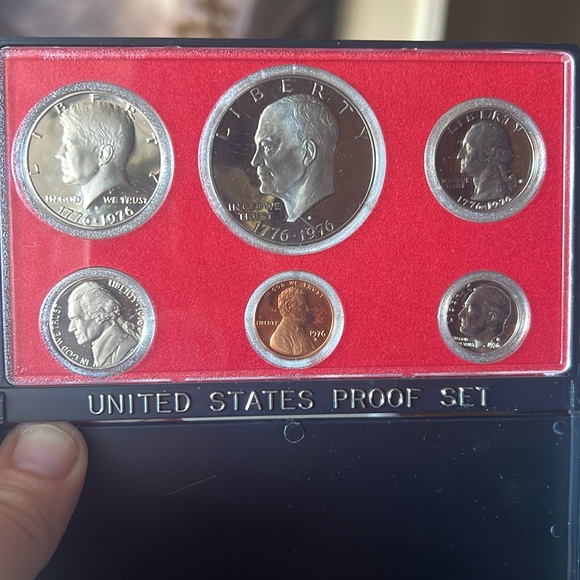 United States Proof Coin Set. Mint condition. Set of 3. Perfect gift collector. - Picture 8 of 10